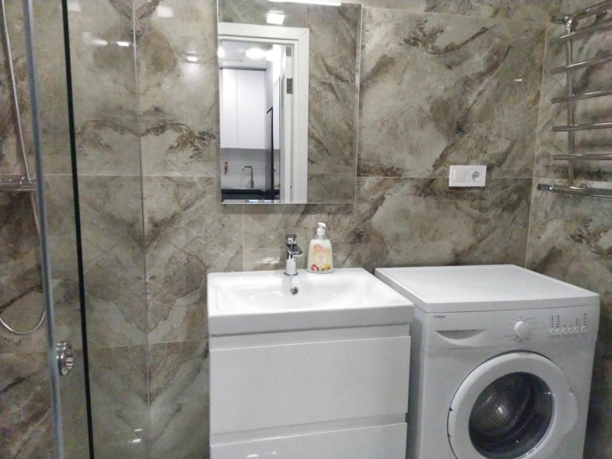 Vip Apartment Near Center Lwów Zewnętrze zdjęcie