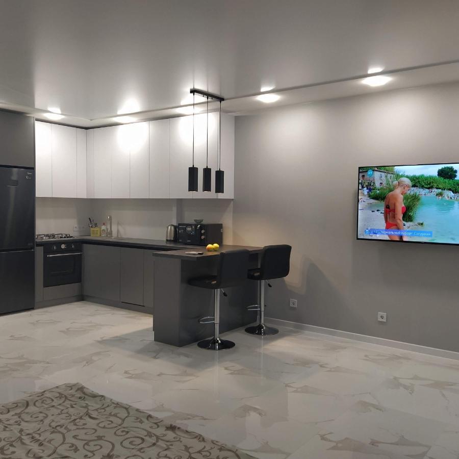 Vip Apartment Near Center Lwów Zewnętrze zdjęcie